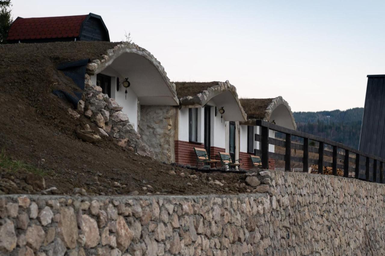 Resort Valea Tatarilor Lacu Rosu Exterior photo