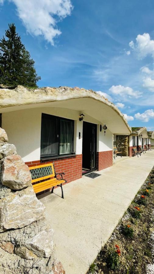 Resort Valea Tatarilor Lacu Rosu Exterior photo